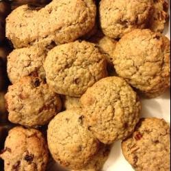 American Cookies of Lactation to Dried Grapes and Pecans Drink