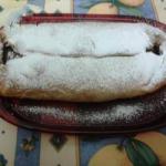 Strudel with Pears and Tasty Chocolate recipe