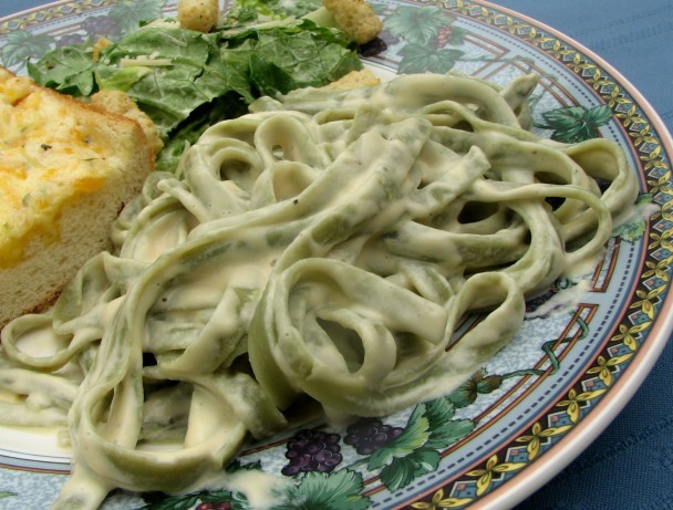 Italian Creamy Fettuccine Alfredo 4 Dinner