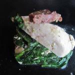 American Breast of Chicken with Spinach Appetizer