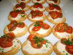 Canadian Oven Roasted Tomatoes on Crackers Appetizer