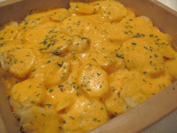 American Easy Cheddar Potato Bake Appetizer