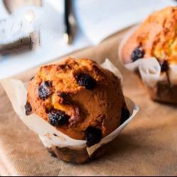 American Autumn Muffinki with Dried Zurawina Dessert