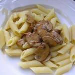American Pasta with Sauce Mushroom Mousse Dinner