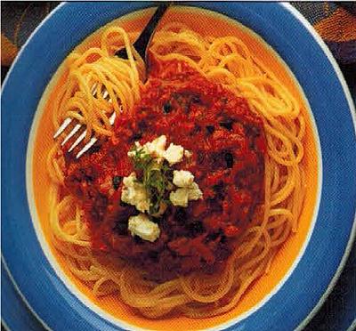 Spaghetti With Chicken Bolognese recipe