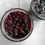 American Dark Berries Jam Dessert