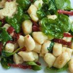 American Gnocchi with Ricotta Cheese with Rocket and Tomatoes Dried Appetizer