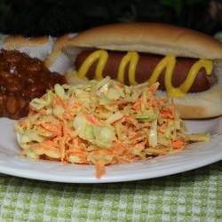 American Salad Easy of Cabbage and Carrot Appetizer