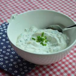 American Yogurtgarlic Sauce Appetizer