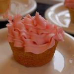 French Vanilla Cupcakes 6 Dessert