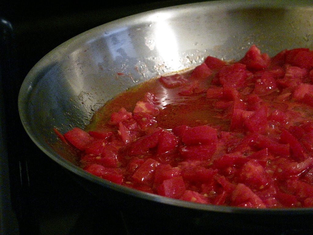 Italian Pasta With Fresh Tomato Sauce 4 Appetizer