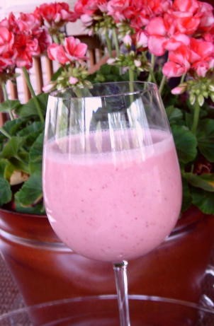 American Pineberry Smoothie 1 Appetizer