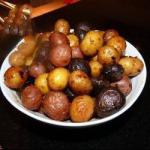 American Small Potatoes Roasted in the Oven Appetizer