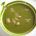 American Pea Soup with Semolina Dumplings Appetizer