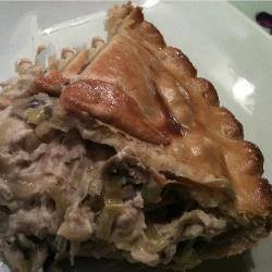 American Delicious Savory Tart with Chicken Appetizer