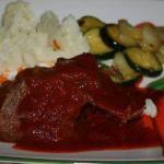 American Slow Roast Beef in Passata and Wine Appetizer
