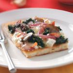 American Spinach Mushroom and Threecheese Pizza Appetizer