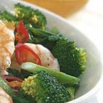 American Shrimp with Broccoli Pak Choi and Basil Dinner