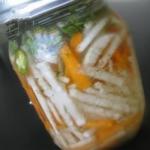 Vietnamese Pickled Daikon Radish and Carrot Recipe Appetizer