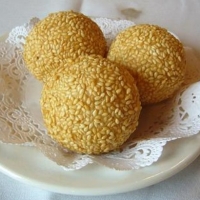 Indian Sesame Seed Balls Dessert