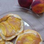 American Peach Marzipancake Dessert