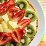 American Strawberry Cake with Pineapple and Kiwi Dessert