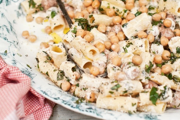 American Creamy Basil Sausage and Chickpea Rigatoni Recipe Appetizer