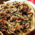 American Pizza with Mushrooms and Pesto Appetizer