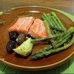 Italian Grilled Salmon and Asparagus Appetizer