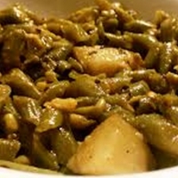 Indian Green Beans and Potato Curry Appetizer