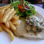 Australian Chicken with Spinach and Mushroom Sauce Soup