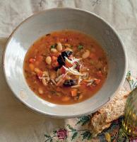 Greek Fassoulatha Bean Soup Soup