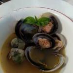 American Clams in a White Wine Sauce and Garlic Appetizer