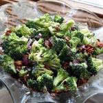 Australian Salad of Raw Broccoli and Raisins Appetizer