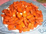 Canadian Roasted Caramelized Carrots With Garlic Appetizer