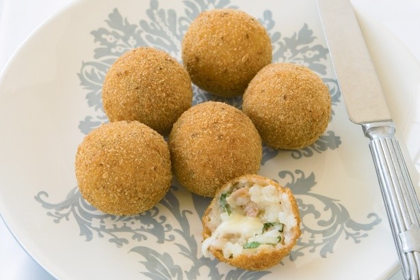 Italian Bocconcini Arancini Recipe Appetizer