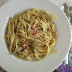 Australian Linguine with Artichokes and Sweet Bacon Dinner