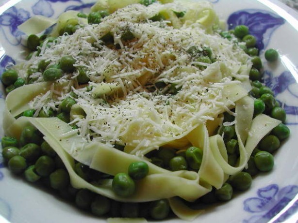 Australian Fresh Pasta and Peas Dinner