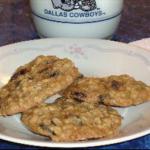 Australian Chewy Oatmeal Raisin Cookies 1 Dessert