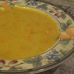 British Yellow Split Pea and Frankfurter Soup Recipe Appetizer