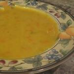 British Yellow Split Pea and Frankfurter Soup Recipe Appetizer