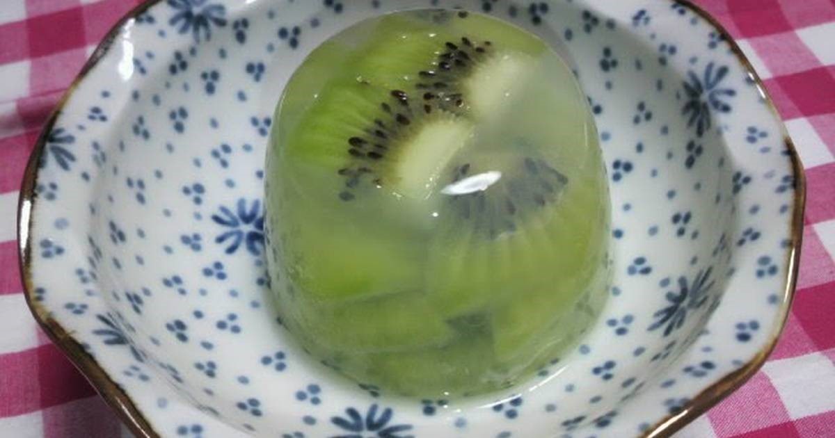 American Easy Whole Kiwi Jello Using Kanten 2 Dessert