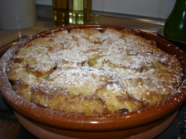 French Apple  Cinnamon Bread Pudding Dessert