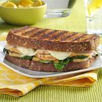 Turkish Turkey Florentine Sandwiches Appetizer