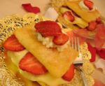 American Crescent Napoleons With Strawberries Appetizer