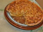 Canadian Apple Butterscotch Macadamia Pie Dessert