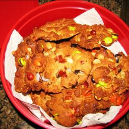American Hoo haws peanut Butter Cookies With M and m s Reese s Pieces and Peanuts Dessert