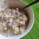 American Porridge with Apple Cinnamon and Berries Appetizer