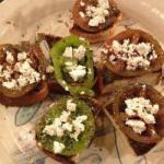 American Baguette with Pesto Tomatoes and Goat Cheese Appetizer