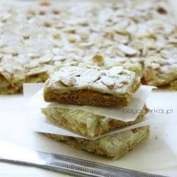 Polish Polish Easter Cakes with White Chocolate and Almond Dessert